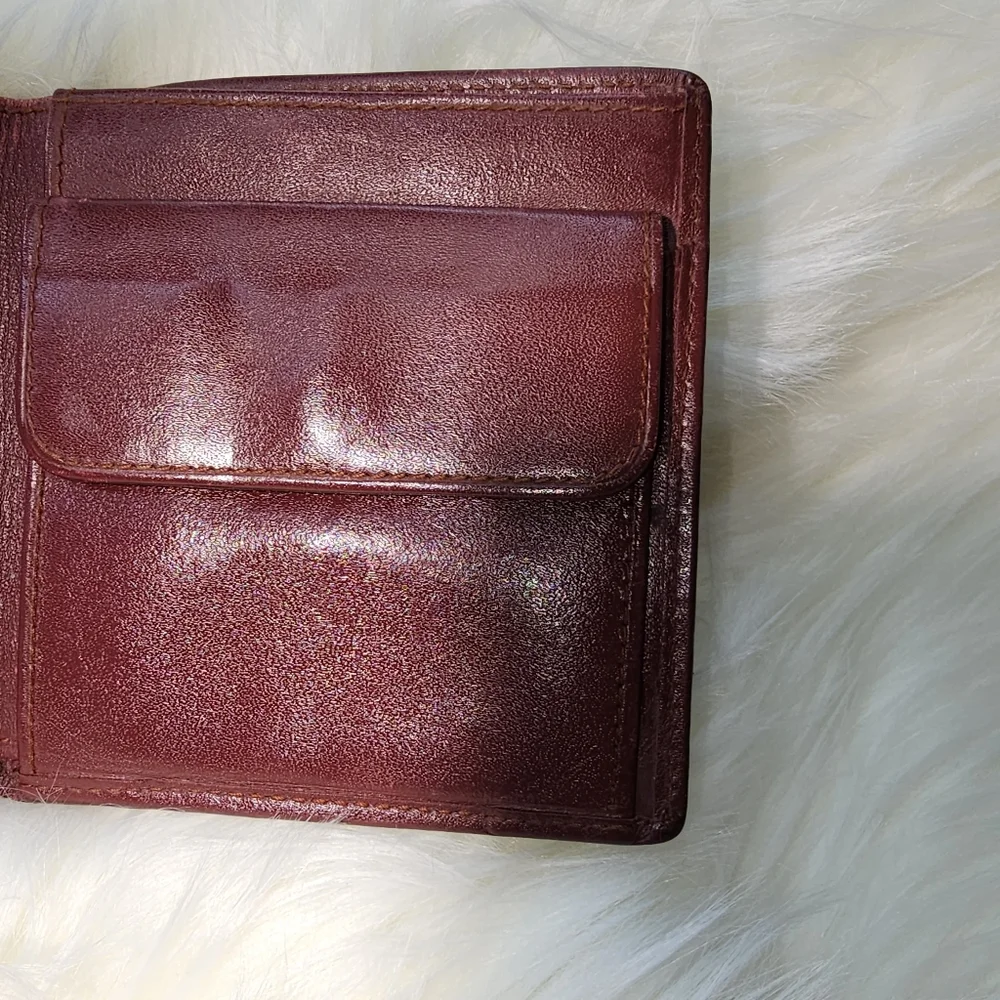 Cartier wallet (1-19-A72)